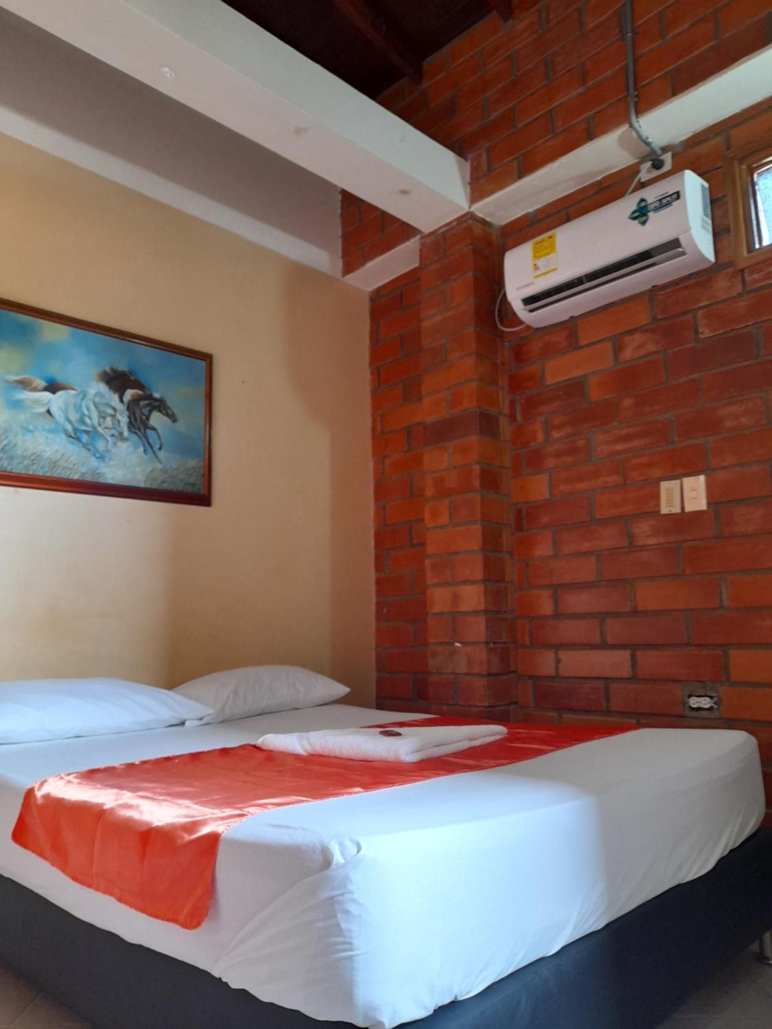 Hotel Boutique Los Gentiles サンタ・フェ・デ・アンティオキア 部屋 写真